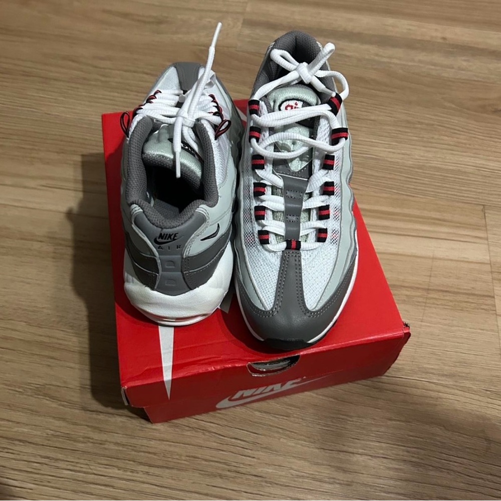 Nike White and Gray Sneakers with Red Detail
